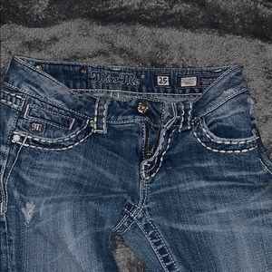 25 Miss Me jeans